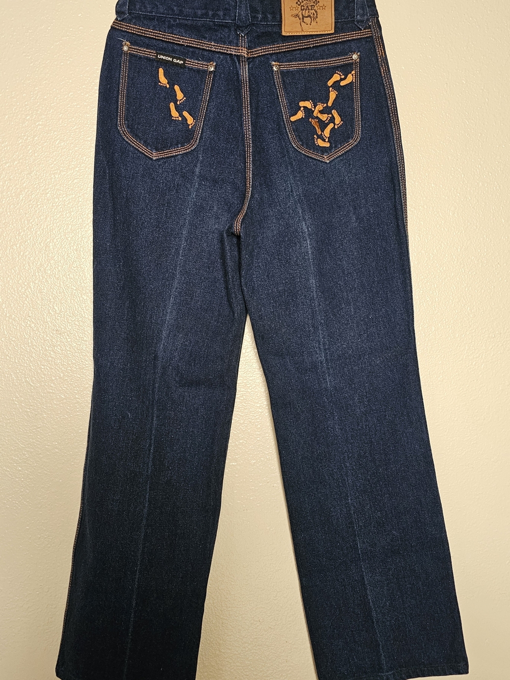Vintage Union Gap Ultra High Rise Embroidered Barefoot Feet Jeans Waist 29